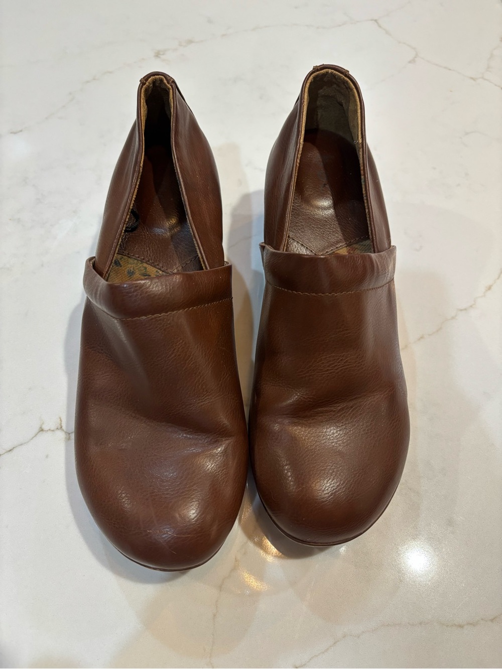 b.o.c. Brown Leather Slip-On Mules